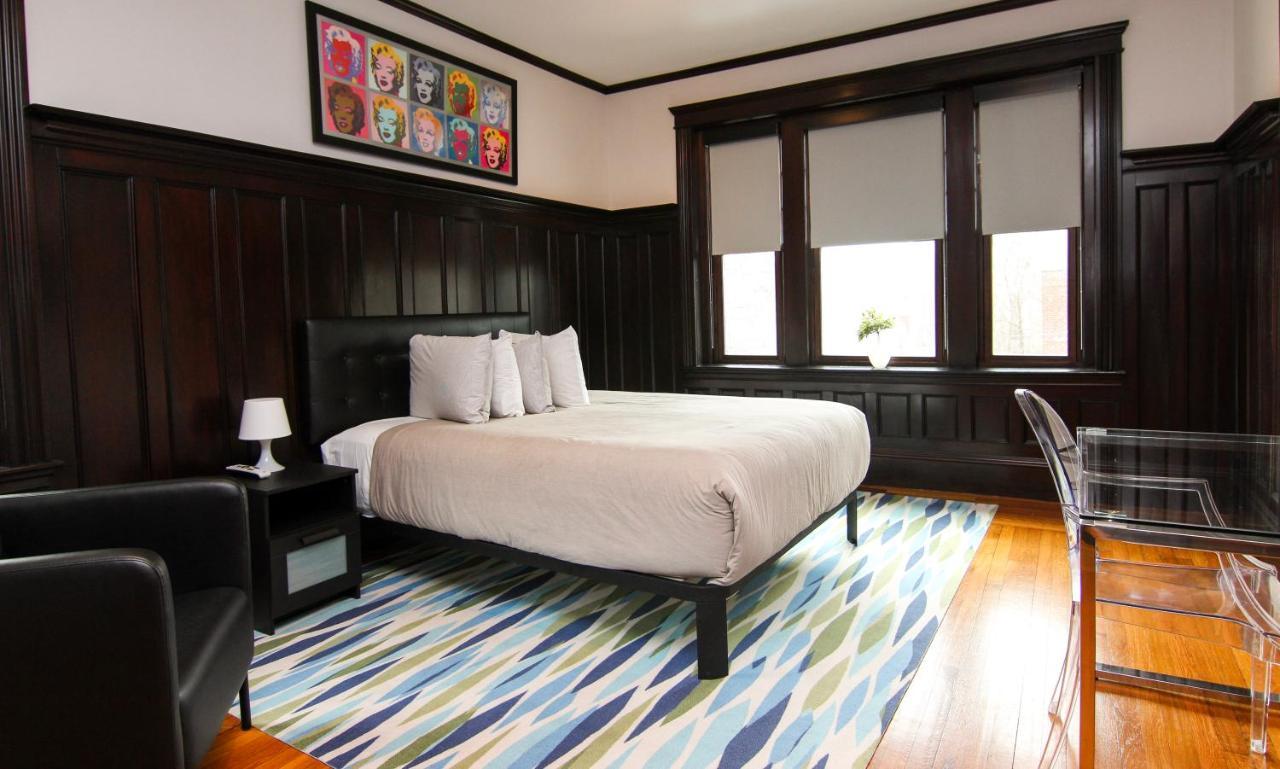 A Stylish Stay W/ A Queen Bed, Heated Floors.. #37 브루클라인 외부 사진